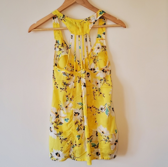 🔥3/$30 O'neill Floral Sleeveless Blouse - Picture 7 of 8